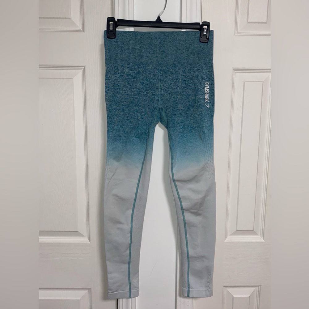 GYMSHARK LEGGINGS teal to white ombré leggings, gently used! XS/S